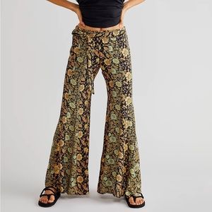 NWT Free People Bali Sultry Boho Flare Pants - Large